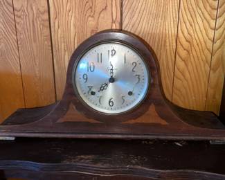 Sessions mantle clock