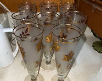 Set of 8 vintage Libbey Golden Foliage frosted pilsner glasses