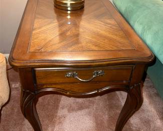 1 of 2 Vintage Thomasville End tables 