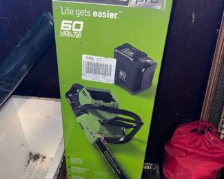 Brand new Greenworks Pro 60V 16-inch Brushless Cordless Chainsaw