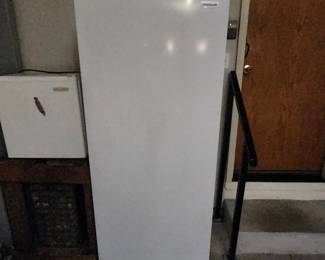 Frigidaire refridgerator