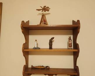 Wall Mountable Wooden Shelf
