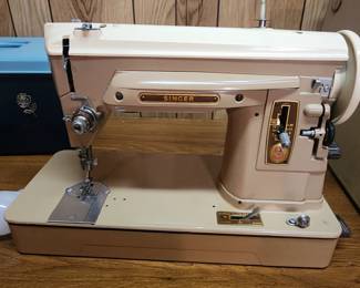 Singer Sewing Machine