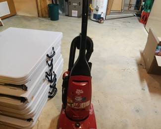 Dirt Devil Vacuum