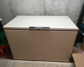 Very Clean Chest Freezer!