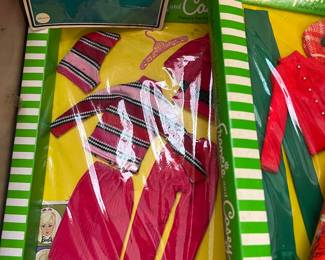Francie and Barbie clothes in the box
( 1960’s )