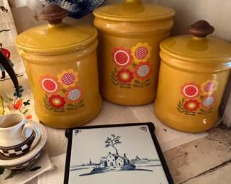 1960’s Metal canister set