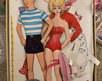 Box Barbie & Ken paper dolls