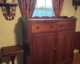 Cherry Linen Press