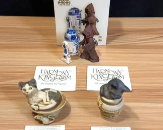 Keepsakes Harmony Kingdom Hallmark
