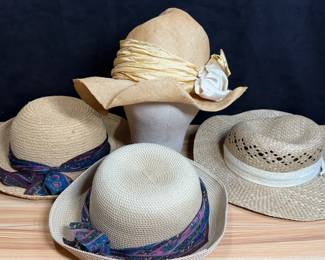 Four Straw Hats Garden Sun
