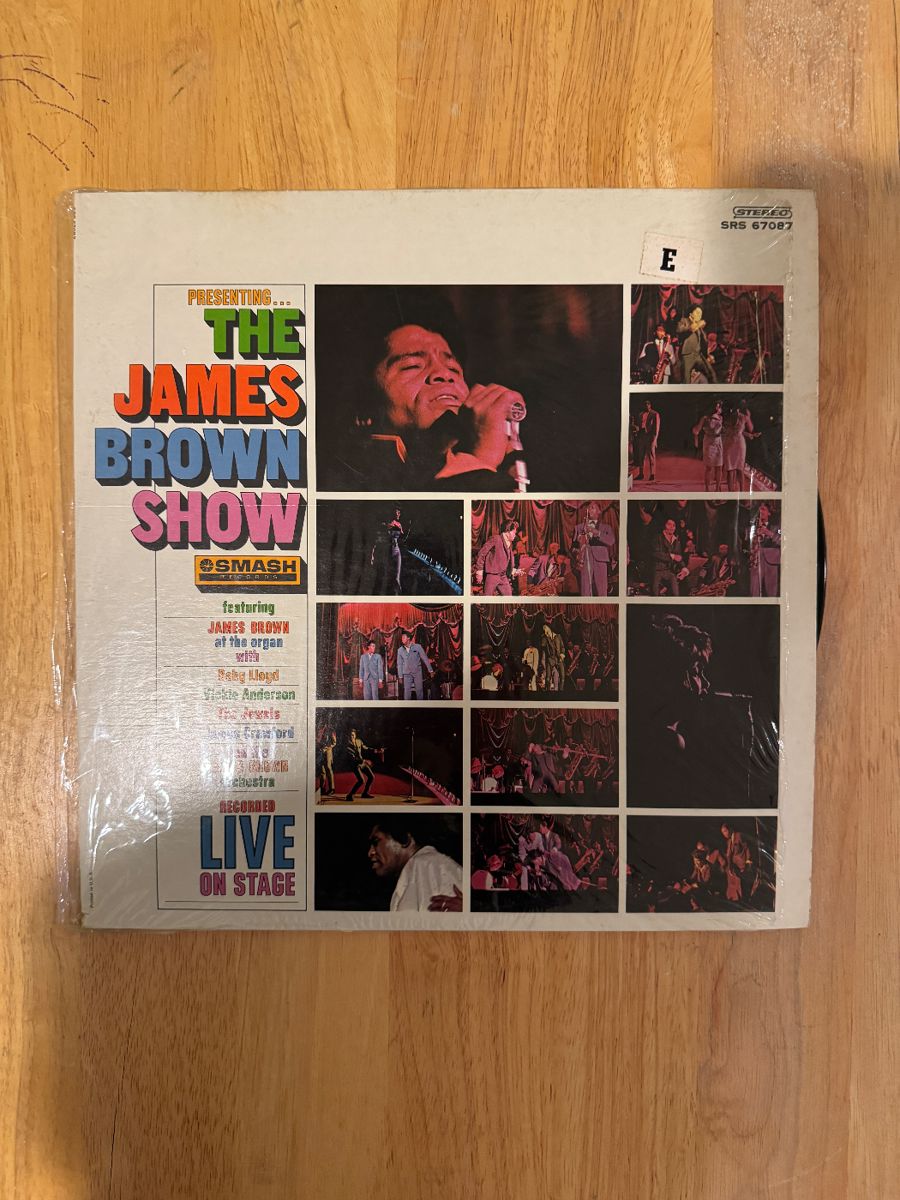 Various – Presenting...The James Brown Show / SRS-67087