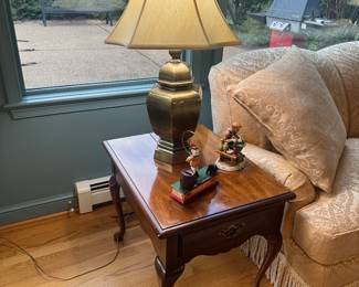 Thomasville 1 Drawer Side Table (27"D x 21"W x 22"H / 2 Available) with Brass Lamp (2 Available)