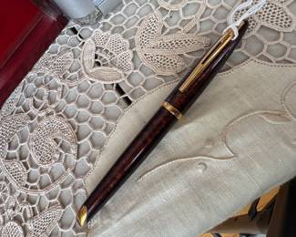Waterman Fountain Pen - 18K Gold nib