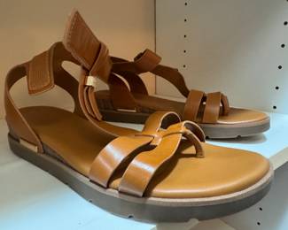 Women's Franco Sarto Dosha Gladiator Sandal in Cuoio Tan Size 8-1/2