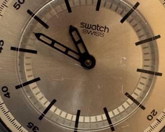 Swatch SFB106G Skin Flattention Wristwatch