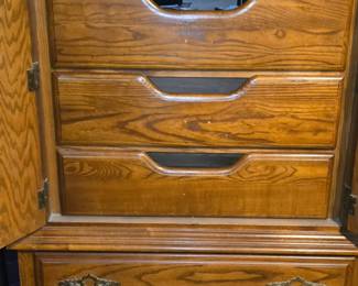 Inside Dresser
