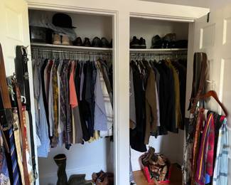 mens clothes size L, shoes size 11