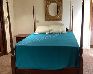 Poster bed