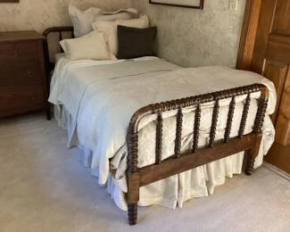 Jenny Lind bed