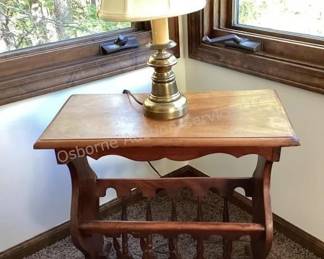 Magazine stand & lamp