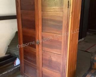 Primitive cabinet