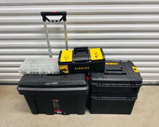 120 RollingCraftsmanToolBoxwLargeAssortedToolStanleyDeWalt
