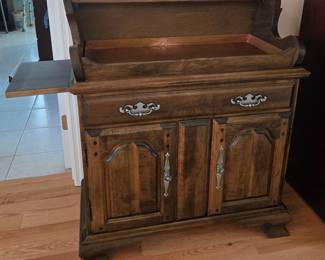 Dry sink server with copper insert 