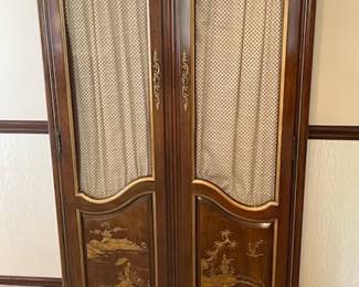 Another matching piece is the armoire……mid century modern bedroom set. Measures 38” w x 78” h x 18” d.  Presale $500