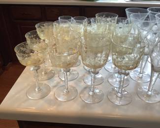 Depression glass sets in yellow.