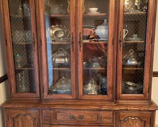 Thomasville China cabinet…presale $275.  Measures 61 l x 16 d x 76 h