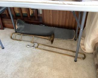 Get zen trombone and case