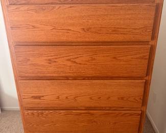 Beautiful wooden chest of drawers