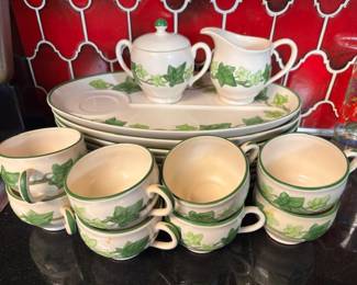 Franciscan Ware Ivy Tea Set (for 8)