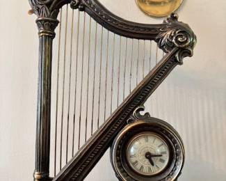 Sessions United Harp Clock