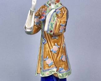 Vintage Chinese Shiwan Porcelain Figure of Lady