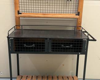 Outdoor Potting Bench