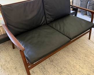 Stellar Works - REN Bench