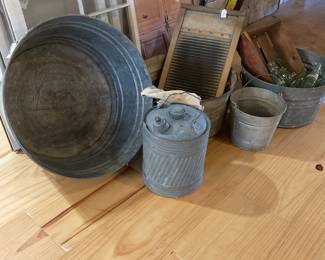 Assorted metal items