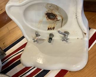 Antique sink