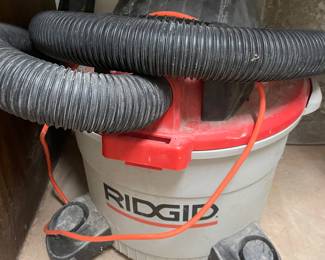 B903 Rigid wet/dry shop vac $25