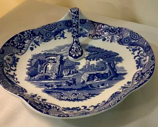 D-526. Spode “Blue Italian” pattern handled serving dish; 8” $25