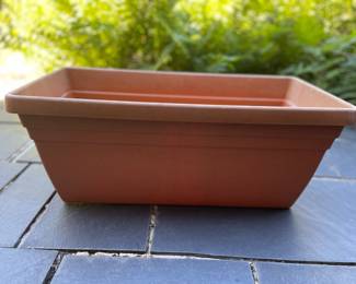 P171. Faux clay Planter 24” $4
