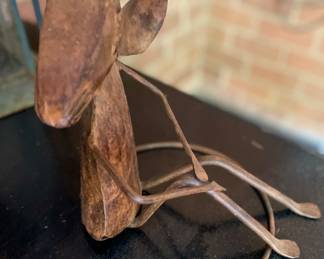 P153. Rustic handcrafted metal mouse sculpture $10