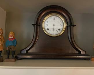 A757 New Haven Tambourine Mantel Clock $35 (not working)