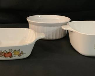 K-243 Set of 3 5” corningware baking dishes. $12