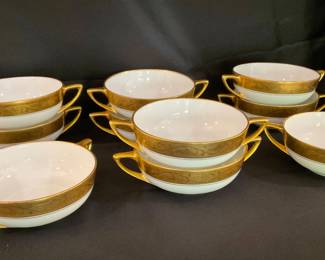 B-113 Set of 10 Rosenthal Selb-Bavaria gold embossed double handles bowls
Excellent condition $225