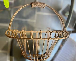 P151. Wire metal hanging planter $5