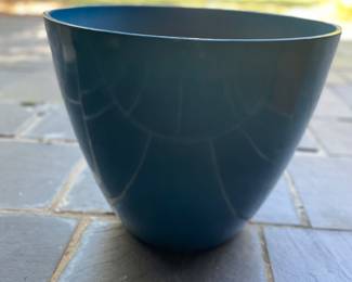 P169 blue plastic planter 15” $12