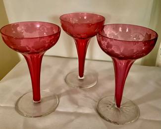 B101 set of 3 etched cranberry glass champagne coupes $24